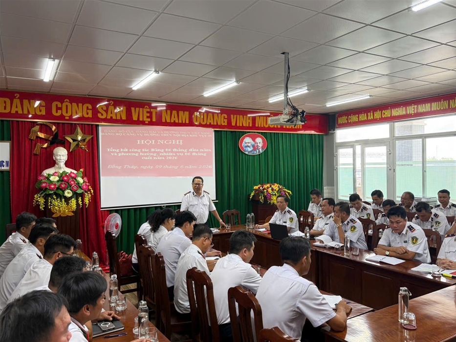 Cảng vụ ĐTNĐ IV