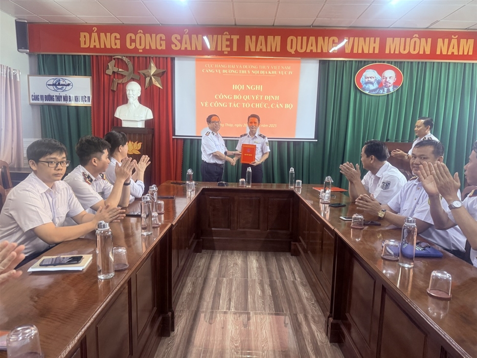 Cảng vụ Đường thuỷ nội đia khu vực IV